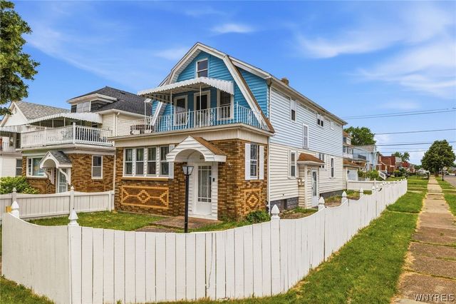 220 Davidson Avenue, Buffalo, NY 14215