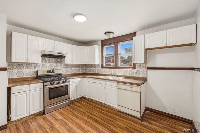 220 Davidson Avenue, Buffalo, NY 14215