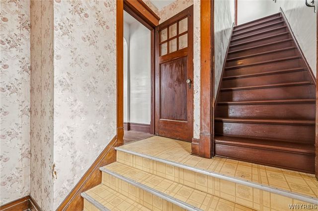 220 Davidson Avenue, Buffalo, NY 14215