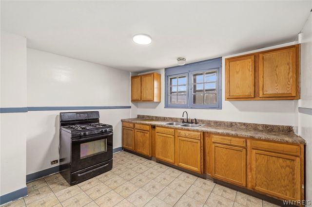 220 Davidson Avenue, Buffalo, NY 14215