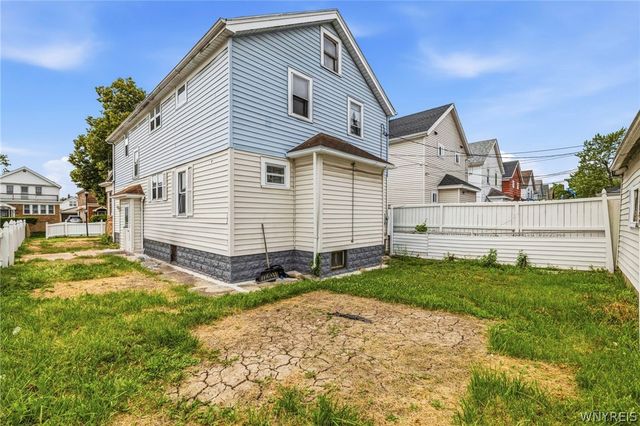 220 Davidson Avenue, Buffalo, NY 14215