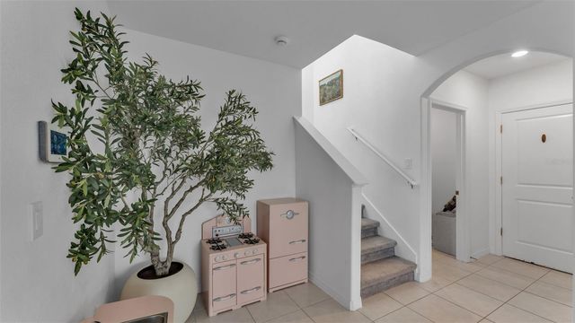 6336 BAR S BAR TRAIL, Zephyrhills, FL 33541