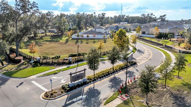 6336 BAR S BAR TRAIL, Zephyrhills, FL 33541