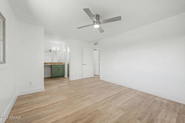 6552 N 43rd Avenue, Glendale, AZ 85301
