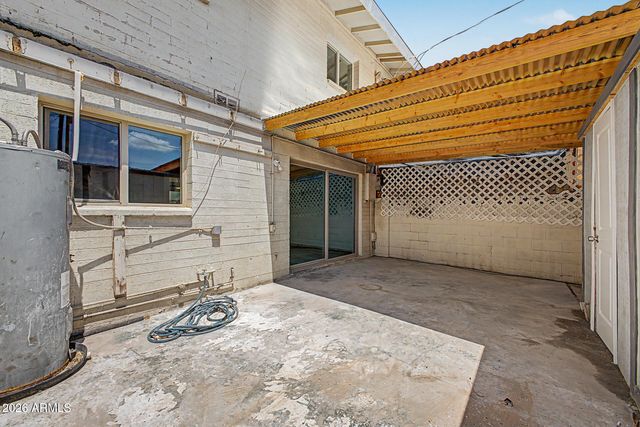 6552 N 43rd Avenue, Glendale, AZ 85301