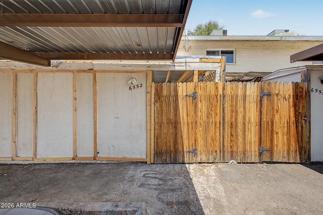 6552 N 43rd Avenue, Glendale, AZ 85301