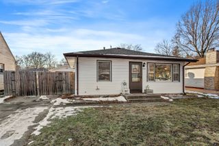 1614 Vine Court, Hobart, IN 46342