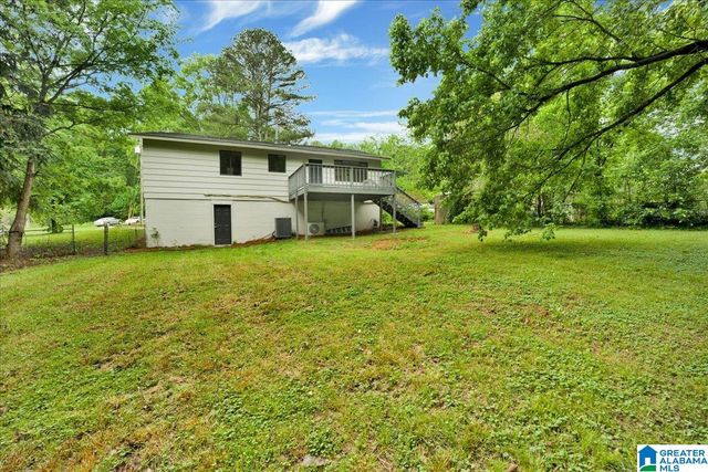 1645 BARRINGTON LANE NE, Center Point, AL 35215