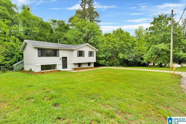 1645 BARRINGTON LANE NE, Center Point, AL 35215