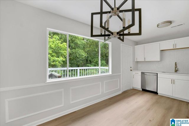 1645 BARRINGTON LANE NE, Center Point, AL 35215