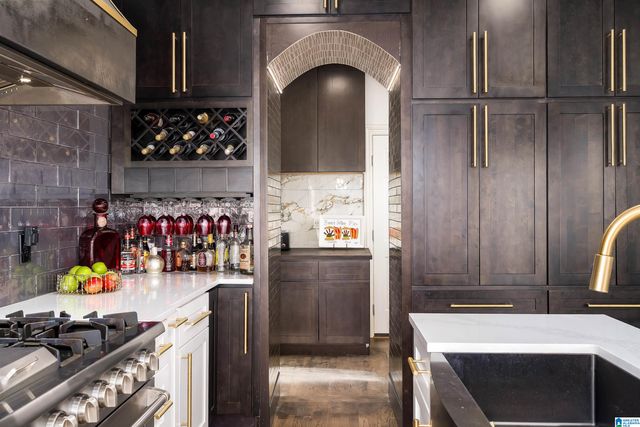 5775 CARRINGTON LAKE PARKWAY, Trussville, AL 35173