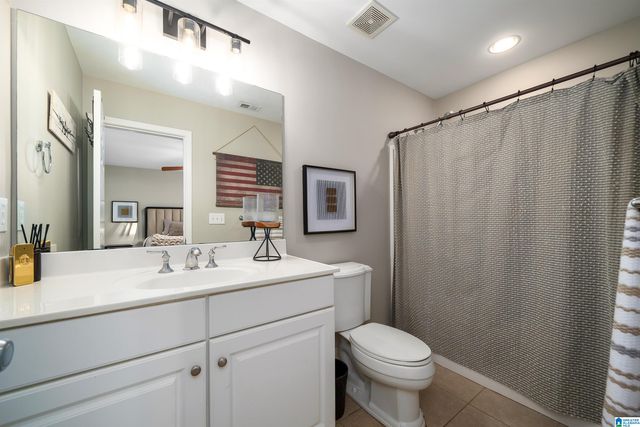 5775 CARRINGTON LAKE PARKWAY, Trussville, AL 35173