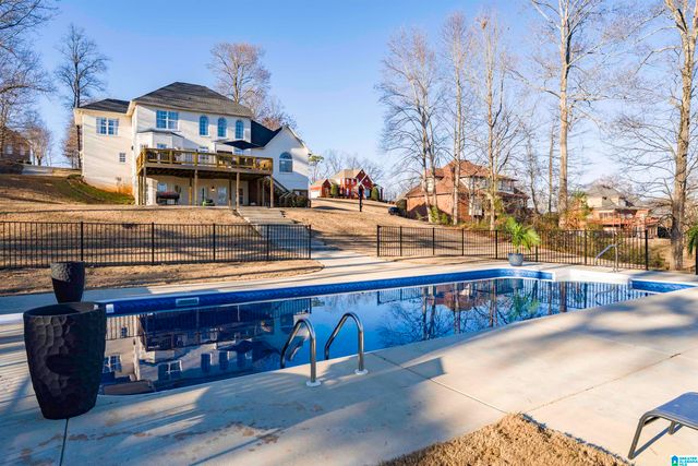 5775 CARRINGTON LAKE PARKWAY, Trussville, AL 35173