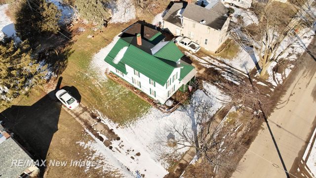 4814 Center Street, Millington, MI 48746