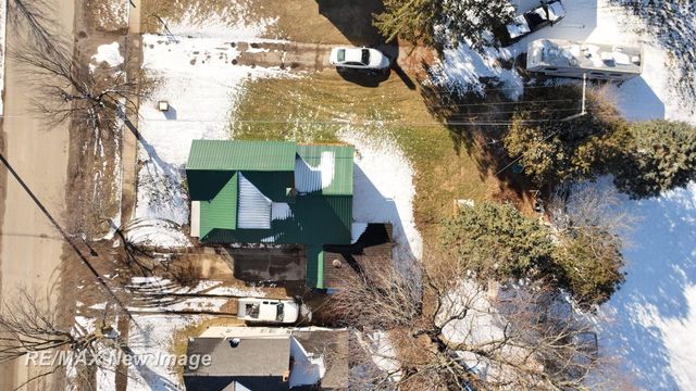 4814 Center Street, Millington, MI 48746