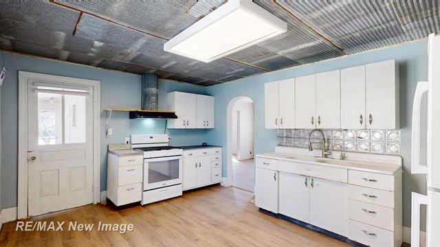 4814 Center Street, Millington, MI 48746