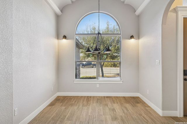 291 Strasbourg, Castroville, TX 78009