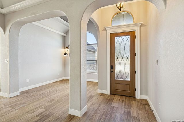 291 Strasbourg, Castroville, TX 78009