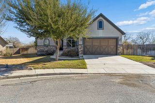 291 Strasbourg, Castroville, TX 78009