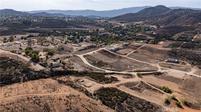 0 walker, Menifee, CA 92584