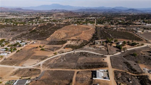 0 walker, Menifee, CA 92584