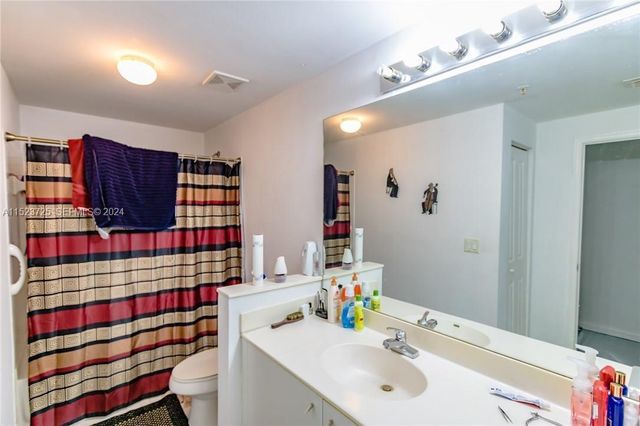 5860 W Sample Road 104, Coral Springs, FL 33067