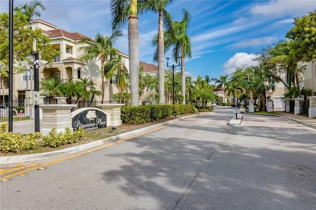 5860 W Sample Road 104, Coral Springs, FL 33067