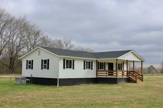 1023 Tram Rd, Tracy City, TN 37387