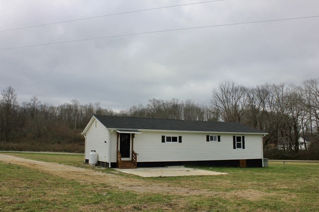 1023 Tram Rd, Tracy City, TN 37387