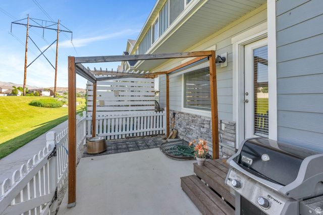 7407 N COTTAGE LN, Eagle Mountain, UT 84005
