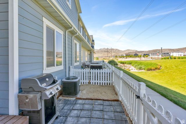 7407 N COTTAGE LN, Eagle Mountain, UT 84005