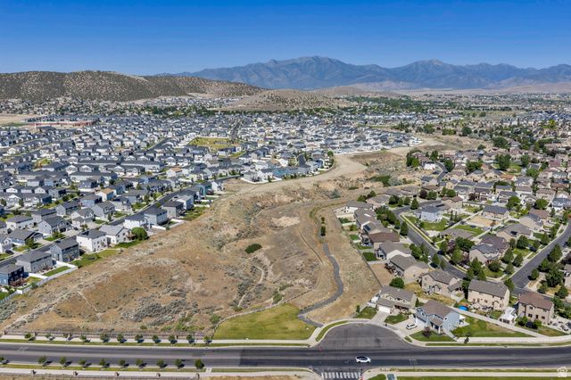 7407 N COTTAGE LN, Eagle Mountain, UT 84005