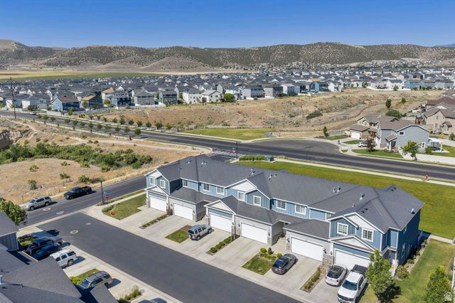 7407 N COTTAGE LN, Eagle Mountain, UT 84005