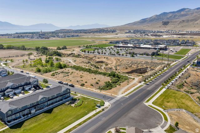 7407 N COTTAGE LN, Eagle Mountain, UT 84005