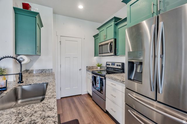7407 N COTTAGE LN, Eagle Mountain, UT 84005