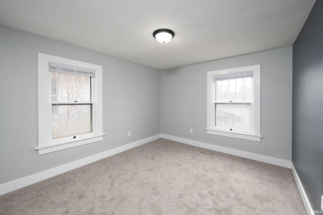 445 E Wildwood Avenue, Fort Wayne, IN 46806