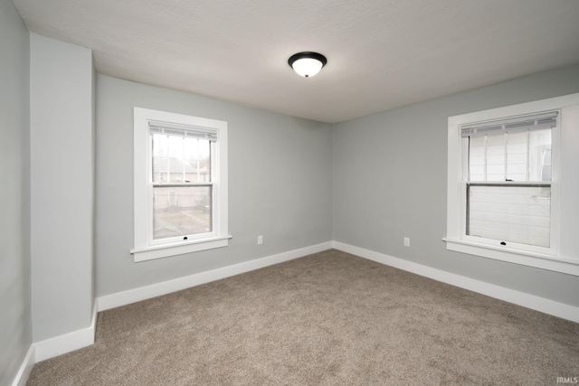 445 E Wildwood Avenue, Fort Wayne, IN 46806