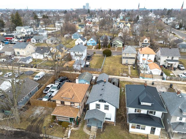 445 E Wildwood Avenue, Fort Wayne, IN 46806