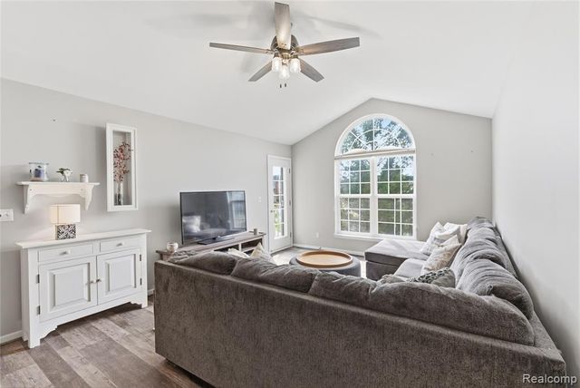 3402 Tremonte Circle, Rochester, MI 48306