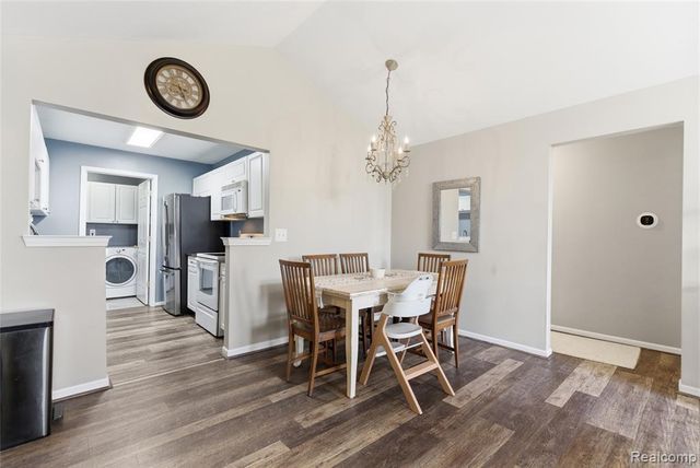 3402 Tremonte Circle, Rochester, MI 48306