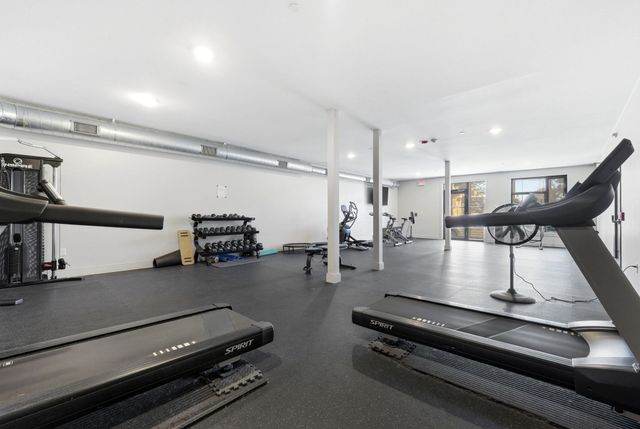 85 Myrtle St 106, Quincy, MA 02171