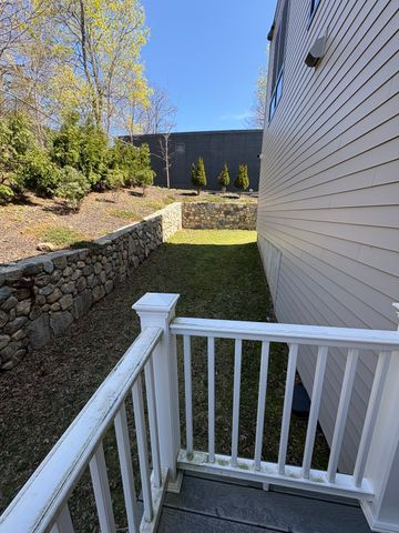 85 Myrtle St 106, Quincy, MA 02171
