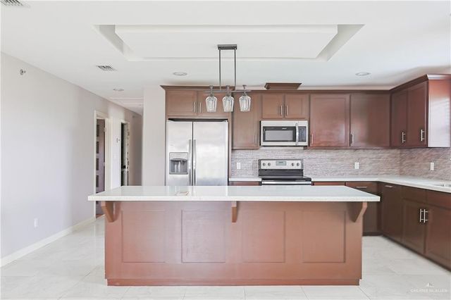 1216 E Pineridge Avenue B, Mcallen, TX 78503