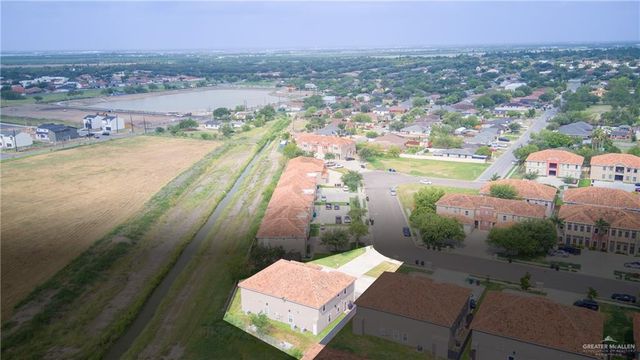 1216 E Pineridge Avenue B, Mcallen, TX 78503