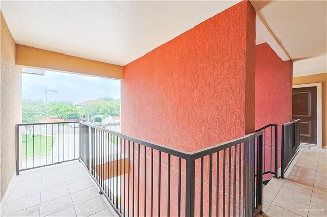1216 E Pineridge Avenue B, Mcallen, TX 78503