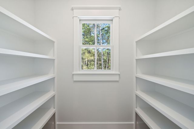 5204 Fairhaven Court, Thompsons Station, TN 37179