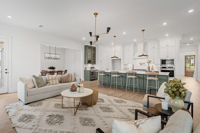 5204 Fairhaven Court, Thompsons Station, TN 37179