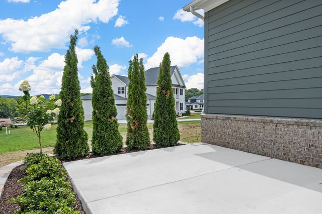 5204 Fairhaven Court, Thompsons Station, TN 37179