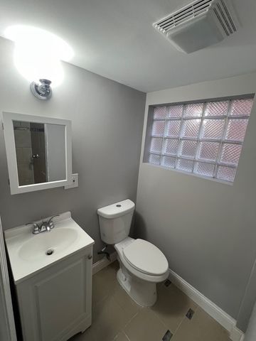 10020 S Union Avenue, Chicago, IL 60628