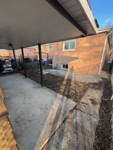 10020 S Union Avenue, Chicago, IL 60628